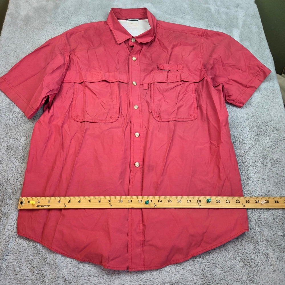 IZOD Advantage Fishing Shirt Mens XL Vented Short Sleeve Utility Pockets Red